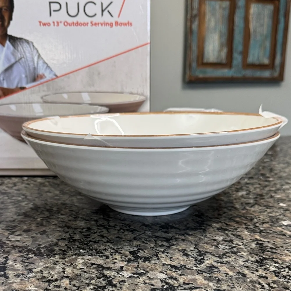 Wolfgang Puck Melamine Outdoor Serving Bowls NWT - Picture 3 of 8